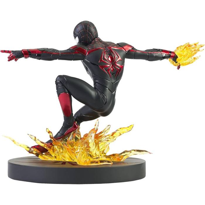 Marvel Gallery Comic Spiderman PS5 Miles Morales Figure 18cm 33248